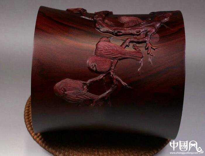 寒鵲圖筆筒紫檀木雕刻，紅木木質(zhì)實(shí)木筆筒