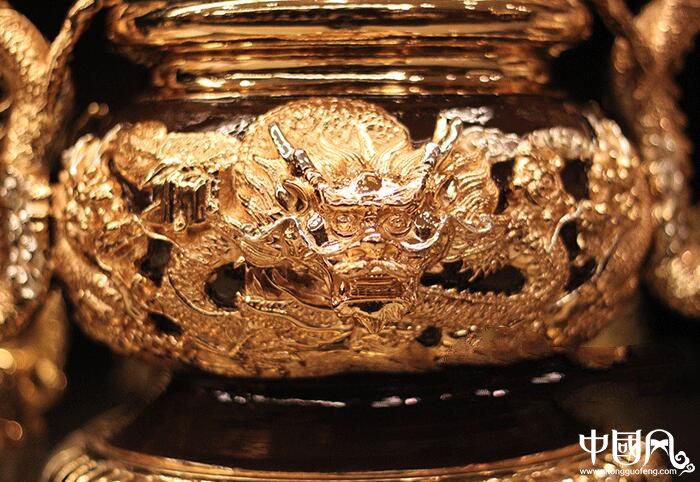 純銅鎏金雙龍香爐，雙耳龍香爐盤香爐