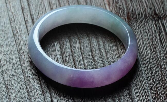 冰種紫羅蘭翡翠手鐲(二)