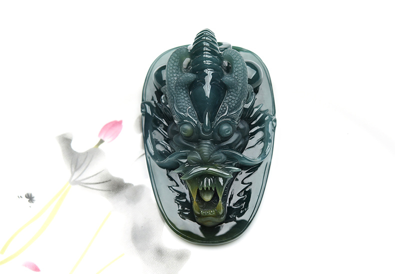 果敢翡翠，藍水翡翠龍牌玉器