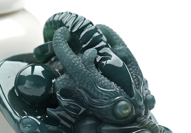 果敢翡翠，藍水翡翠龍牌玉器