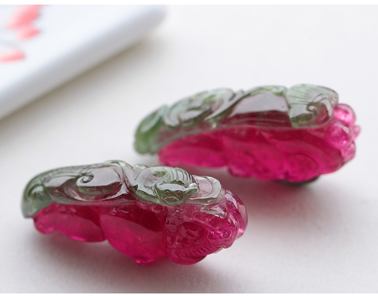 西瓜碧璽吊墜，雕刻如意貔貅項墜一對