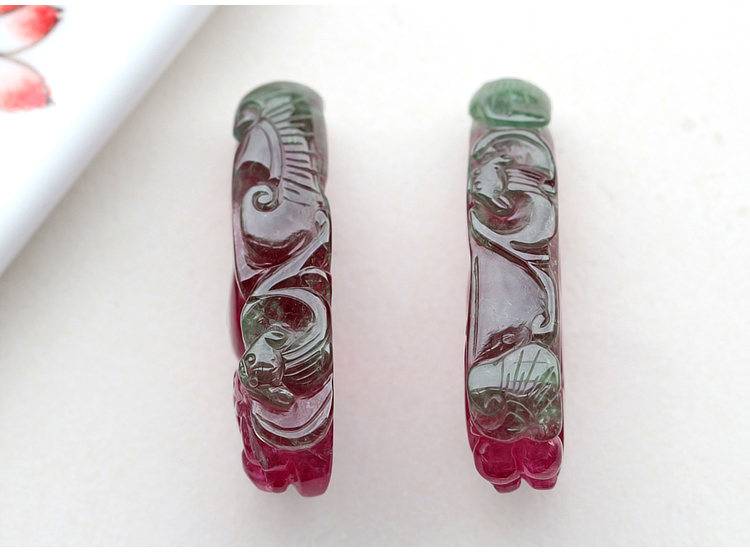 西瓜碧璽吊墜，雕刻如意貔貅項墜一對