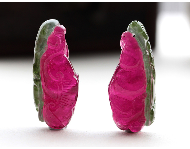 西瓜碧璽吊墜，雕刻如意貔貅項墜一對