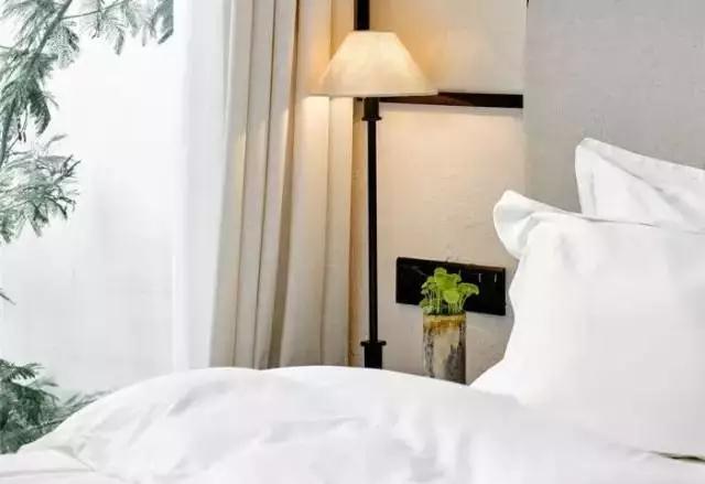 麗江束河無(wú)白民宿