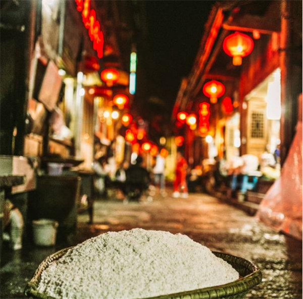 龔灘古鎮(zhèn)酉陽匯?？蜅? src="/wenxue/d/file/bigpic/190404/04/5-1F509154001.png" / data-mAzg="XGeNql"><img alt=