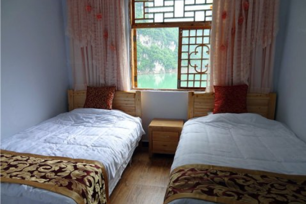 千年一 夢，醉在龔灘古鎮(zhèn)紅樓客棧