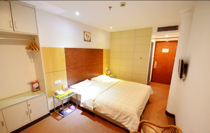 武漢陽(yáng)光家庭民宿(理工大學(xué)店)