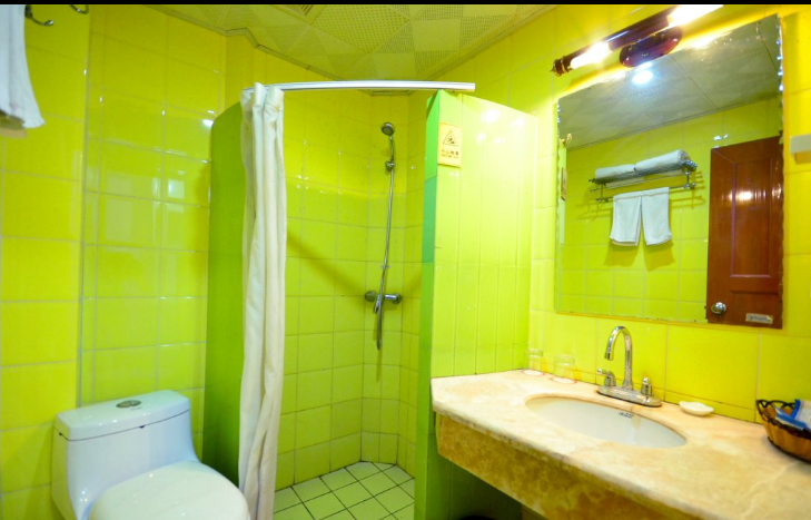 武漢陽(yáng)光家庭民宿(理工大學(xué)店)