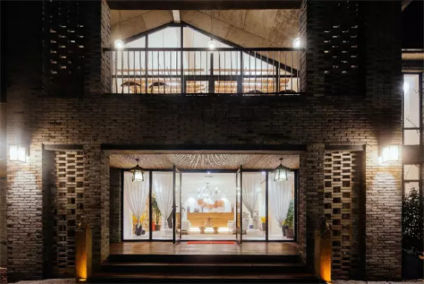 莫干山海拔最高原界·見(jiàn)山民宿