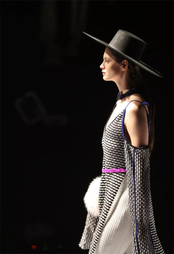 2017年中國美術學院畢業(yè)展開幕式現(xiàn)場（海量套圖