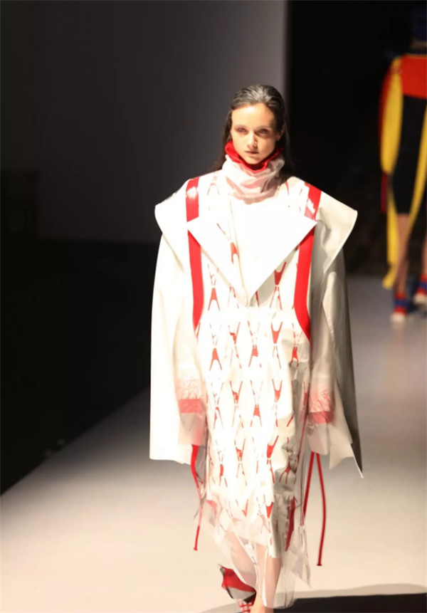 2017年中國美術學院畢業(yè)展開幕式現(xiàn)場（海量套圖