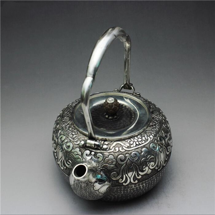 高工雕刻家佳樂文學(xué)傳統(tǒng)圖案銀壺的好處