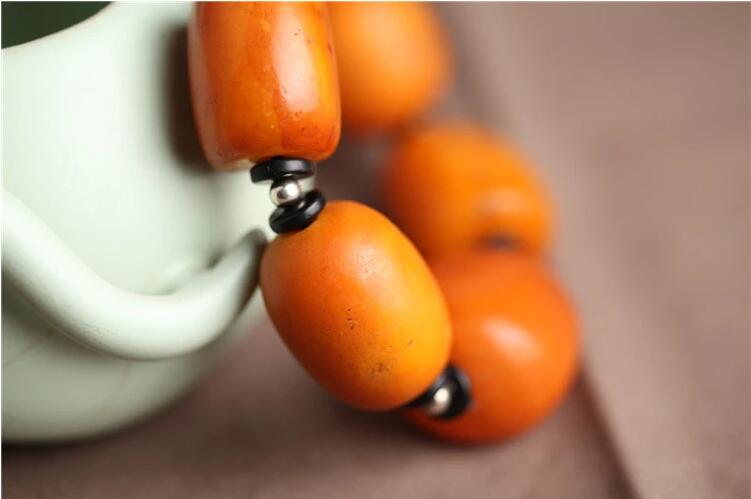 家佳樂文學天然琥珀老蜜蠟手串