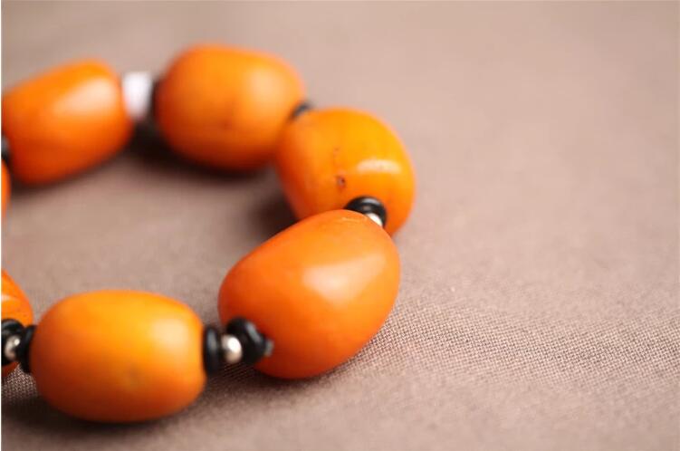 家佳樂文學天然琥珀老蜜蠟手串