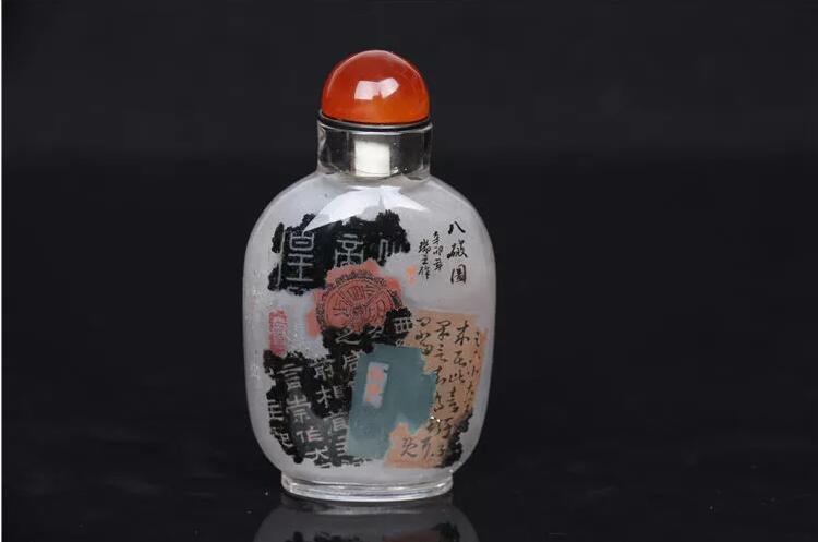 天然水晶內(nèi)畫鼻煙壺:八破圖錦灰堆