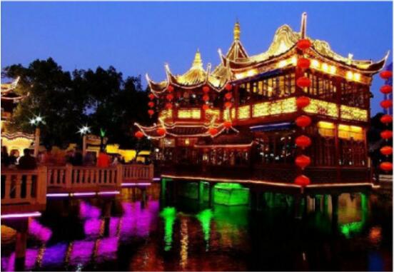 上海豫園亭臺樓閣巧設計