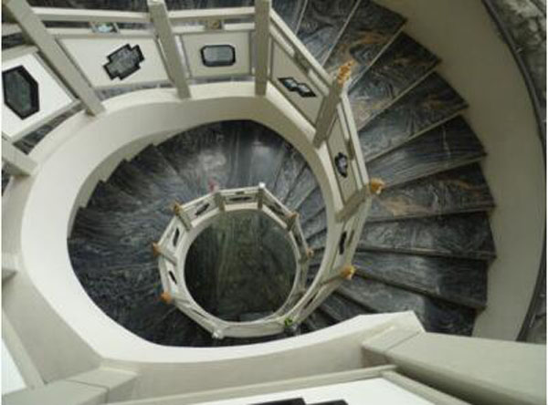 九朝會：雕欄玉砌，亭臺樓閣