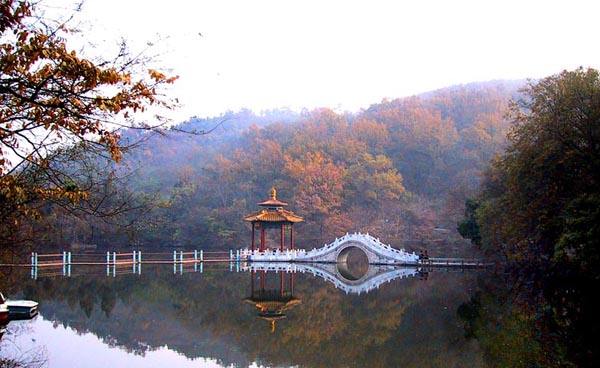 醉翁亭:亭臺樓閣山水間