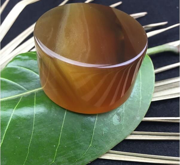 萬年琥珀，千里芬香！