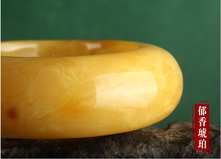 琥珀蜜蠟，百年收藏！