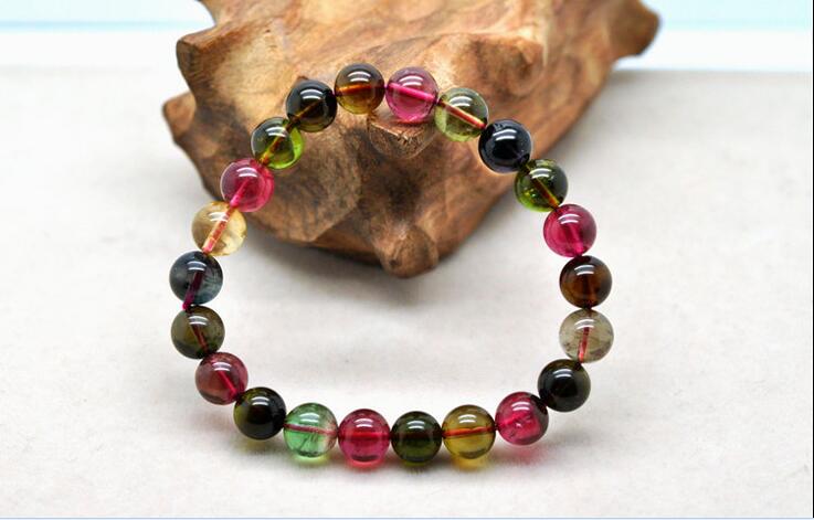 水晶，女生最好的裝飾品?。ㄈ? src="/wenxue/d/file/bigpic/190404/04/7-1F22Q15951.jpg" / data-mxwC="TmE8G6"></p>
<p style="text-align: center;" data-p9B1="7FJPhK">
	<img alt=