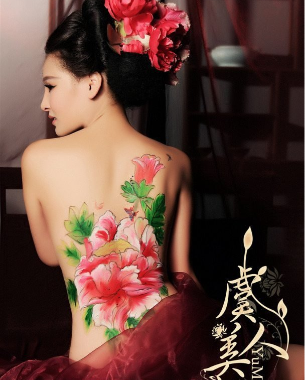 人體彩繪藝術(shù)，家佳樂文學(xué)彩繪