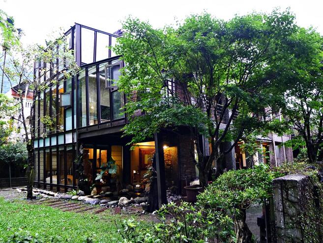 花蓮回音谷森林，民宿玻璃房民宿