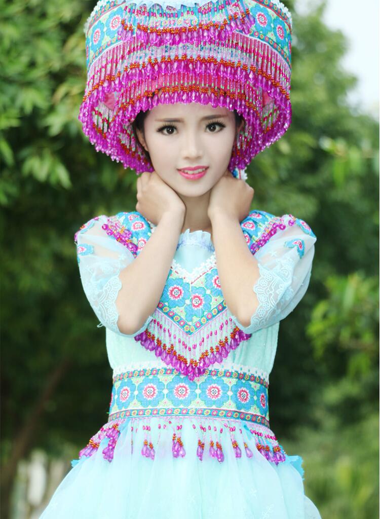 家佳樂文學(xué)民族服裝苗族服飾