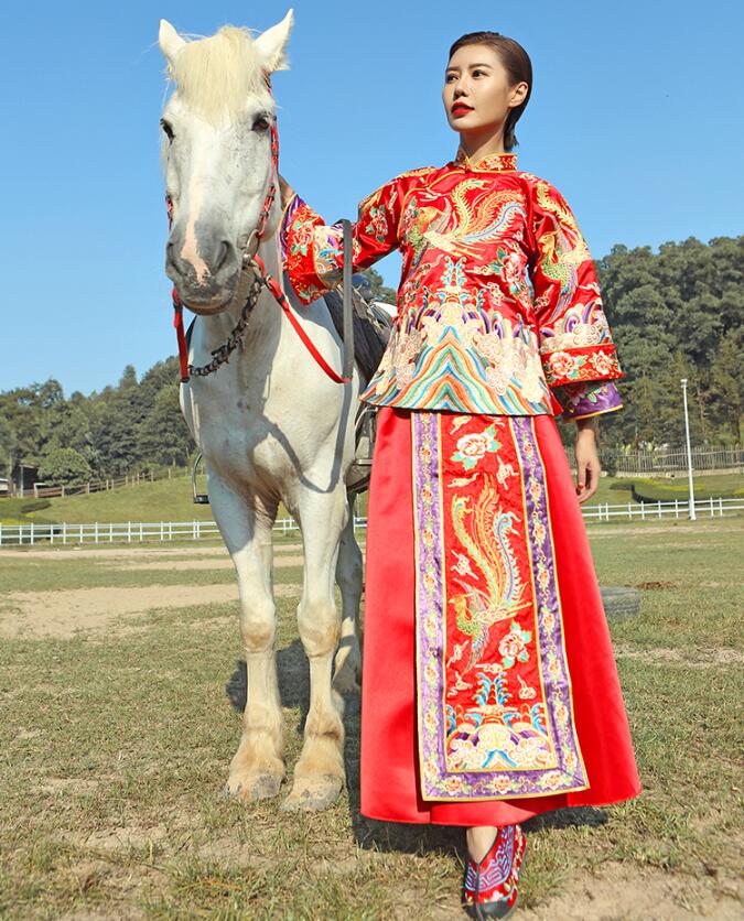 家佳樂文學(xué)秀禾服復(fù)古中式婚禮禮服