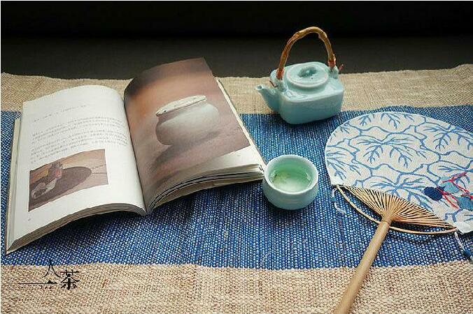 家佳樂(lè)文學(xué)復(fù)古刺繡和風(fēng)扇