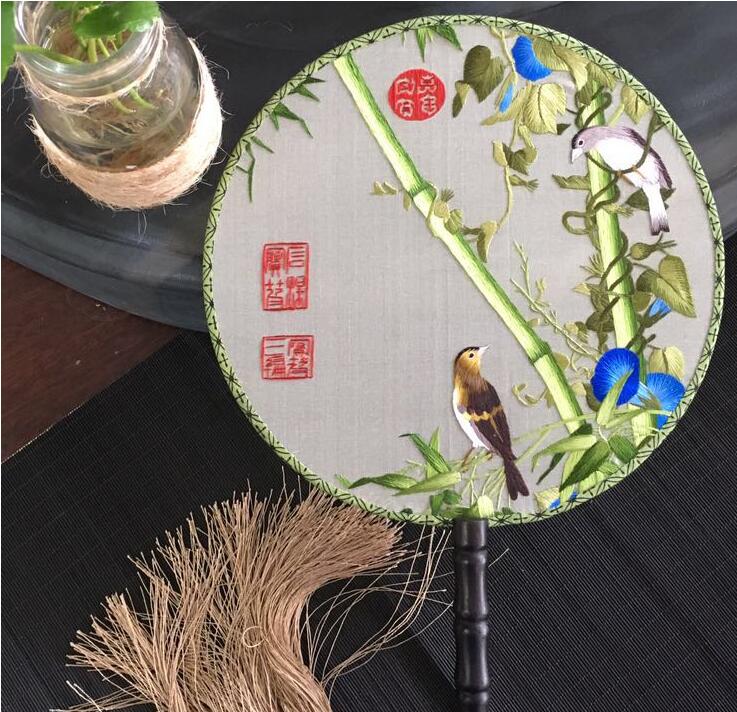 蘇繡真絲小團(tuán)扇