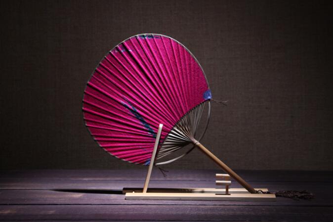 布面工藝日式團扇仕女扇