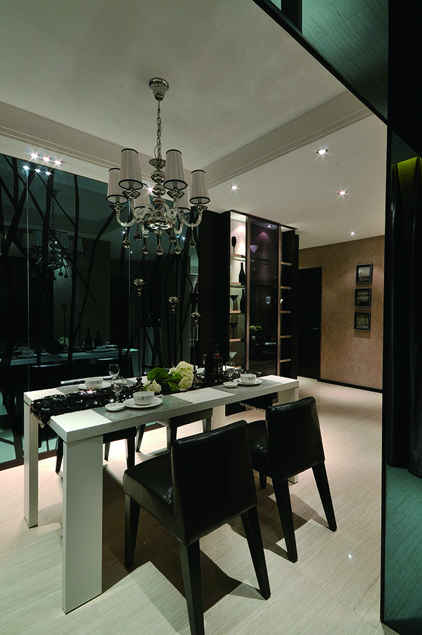 金域中央，簡約式新中式裝修設計