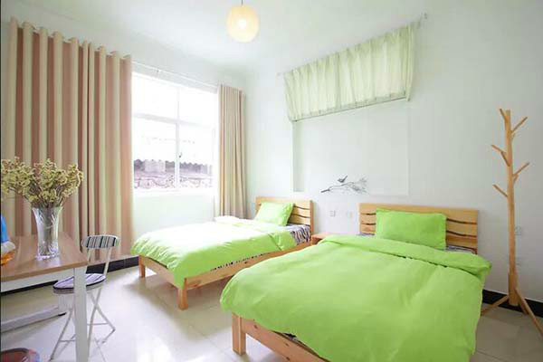 蒼山腳下的民宿，古城內(nèi)貓三家清靜四合小院民