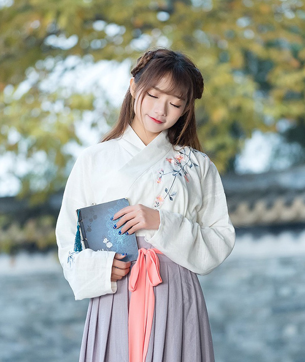 漢服 繡花襖裙交領襦裙套裝