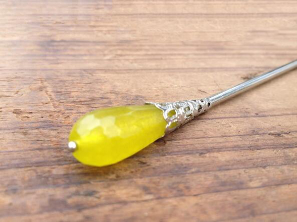 簡(jiǎn)約風(fēng)古典草綠瑪瑙水滴盤發(fā)單簪簪子