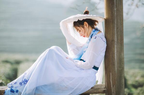 古裝女子人像攝影，白衣女子攝影照片