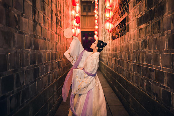 古裝攝影照片，女子古裝照