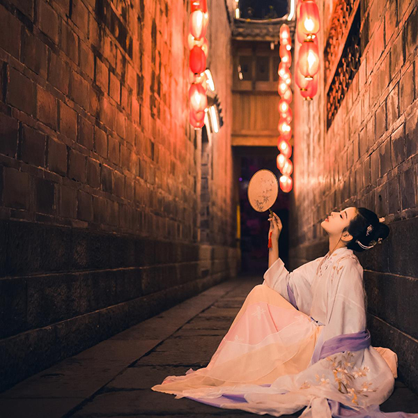 古裝攝影照片，女子古裝照
