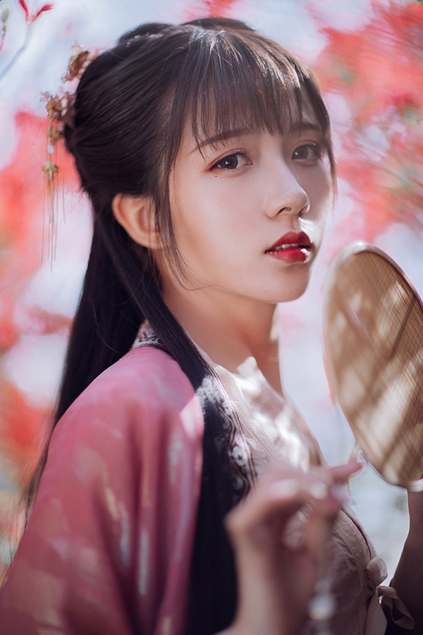 花不負儂，古裝女子攝影照片