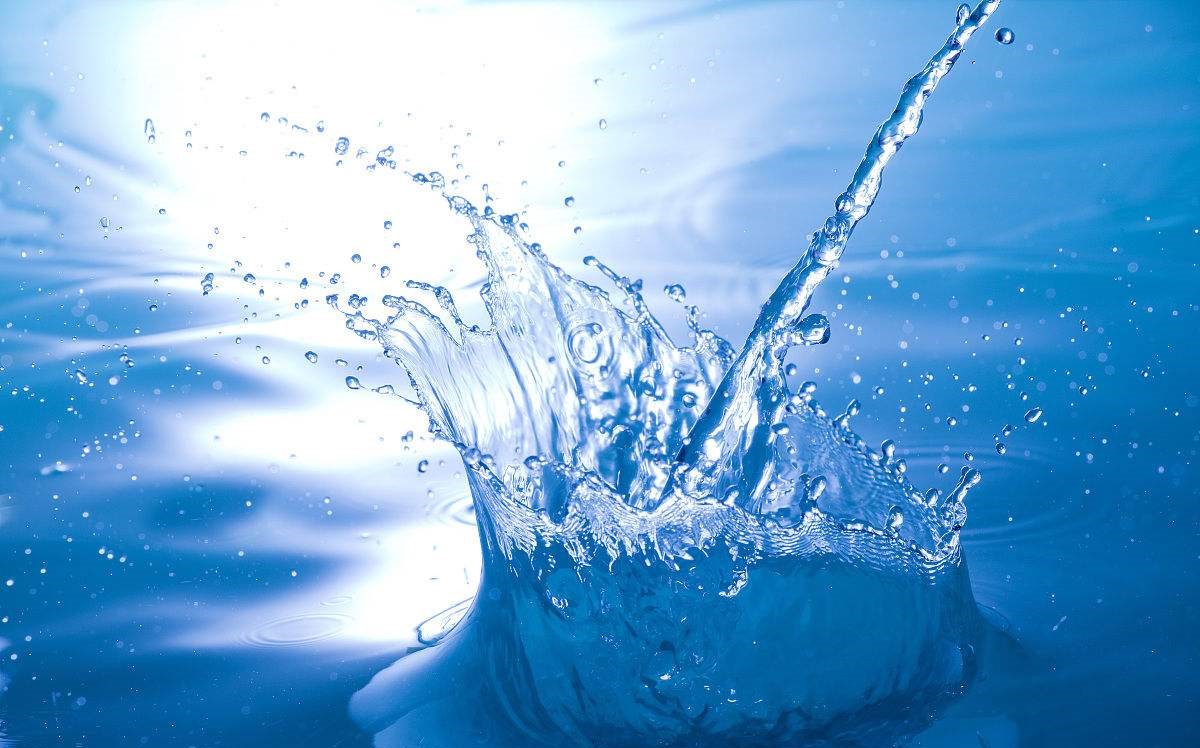 淺談風(fēng)水中的“水”，訴說墓地風(fēng)水的朝向