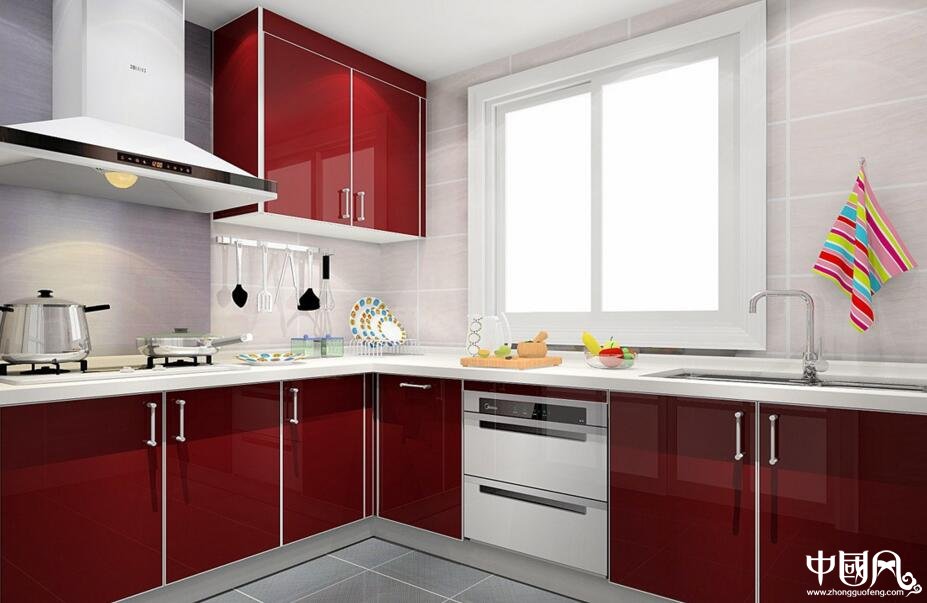 餐廳吊頂?shù)娘L水