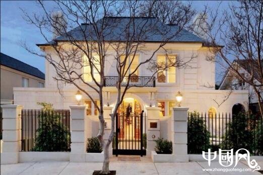 別墅的入戶(hù)門(mén)朝向風(fēng)水