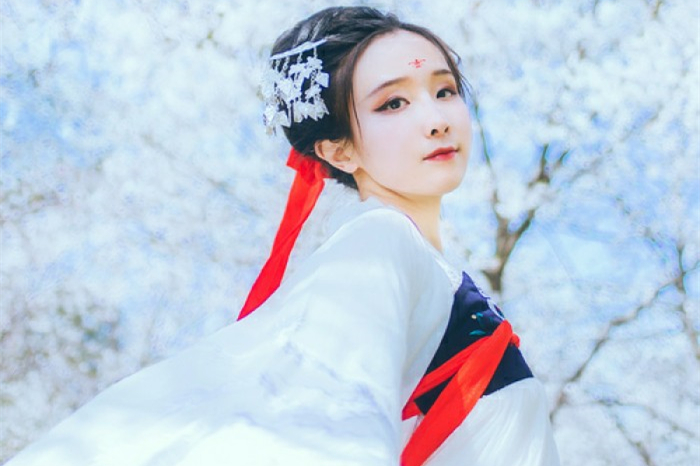 花容月貌古風(fēng)女子頭像，秀雅家佳樂文學(xué)qq頭像