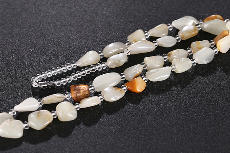 和田玉原石獨(dú)籽項(xiàng)鏈，玉石毛衣鏈?zhǔn)执? / data-wnjQ=