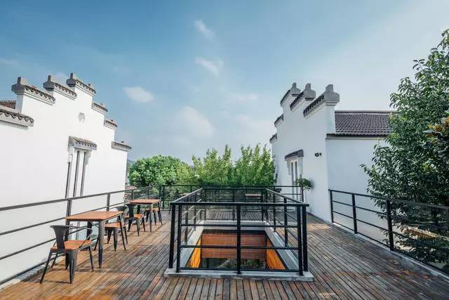 一宿·山麓之庭,一個(gè)充滿禪意山下庭院