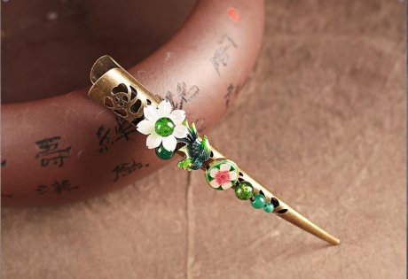 春意盎然發(fā)夾，古典盤發(fā)大發(fā)夾頭飾