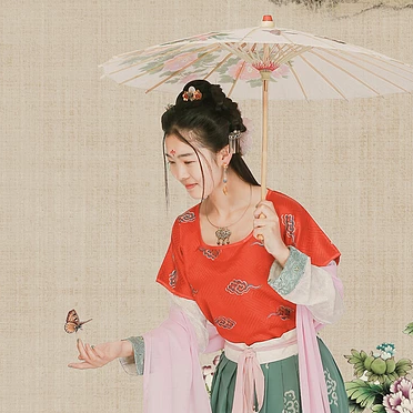 古典牡丹帶傘團(tuán)扇女生頭像，唯美古風(fēng)真人頭像
