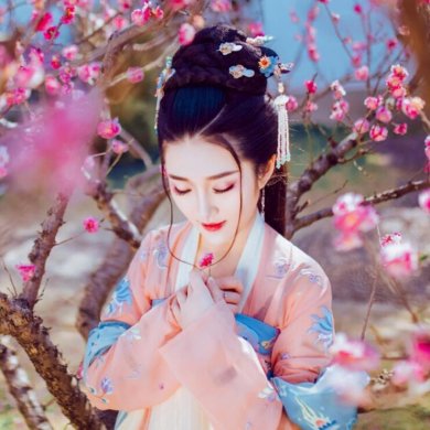 復古漢服齊胸襦裙，新款繡花漢服美女圖片